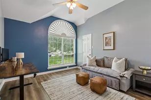 9809 Belfort Dr, Frisco, TX 75035 - Photo 22