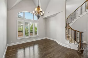 134 Santa Rosa Way, Irving, TX 75062 - Photo 10