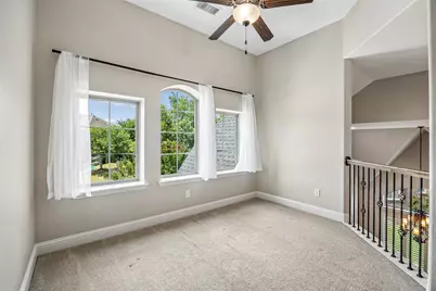 134 Santa Rosa Way, Irving, TX 75062 - Photo 20