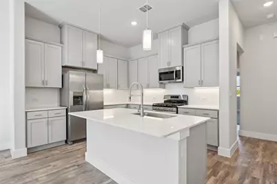 3153 Winter Rose Way RR # 7, Arlington, TX 76005 - Photo 2