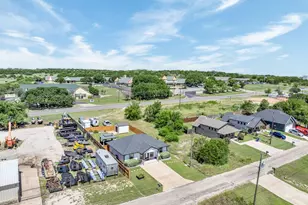 2308 Centaurus Way, Granbury, TX 76048 - Photo 38