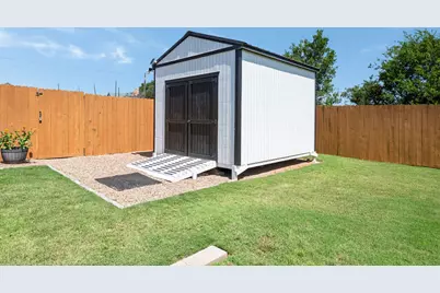 2308 Centaurus Way, Granbury, TX 76048 - Photo 32