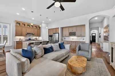 8504 Fannin Creek Trail, McKinney, TX 75071 - Photo 4