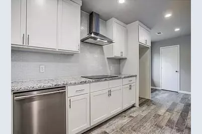 6919 Echo Bluff Drive, Dallas, TX 75248 - Photo 6