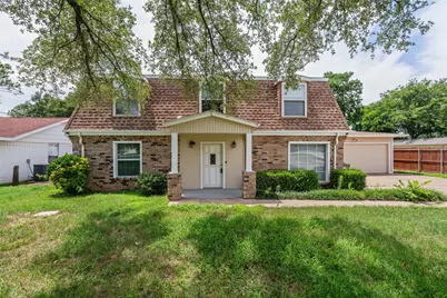 4102 Apache Trail Court, Granbury, TX 76048 - Photo 1