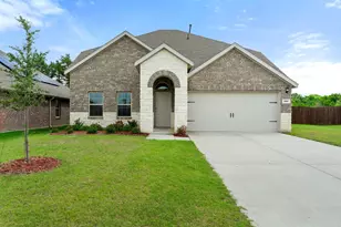 202 Ashbrook Dr, Caddo Mills, TX 75135 - Photo 1