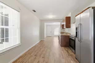 4909 Sandage Ave, Fort Worth, TX 76115 - Photo 10