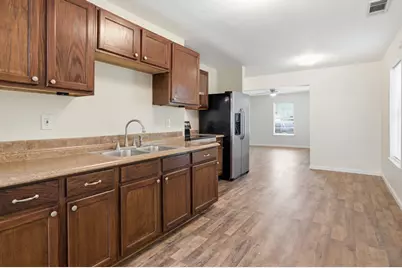 4909 Sandage Avenue, Fort Worth, TX 76115 - Photo 8