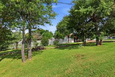3601 Mockingbird Circle, Cleburne, TX 76031 - Photo 20