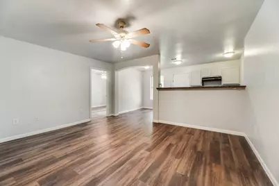 2526 Exeter Avenue, Dallas, TX 75216 - Photo 8