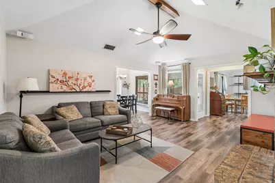 1907 Lansdown Court, Carrollton, TX 75010 - Photo 8