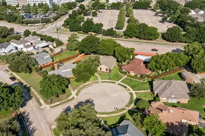 1907 Lansdown Court, Carrollton, TX 75010 - Photo 24