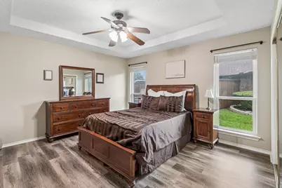 1907 Lansdown Court, Carrollton, TX 75010 - Photo 12