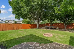 1907 Lansdown Ct, Carrollton, TX 75010 - Photo 22