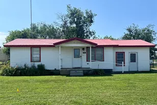 57 W Palo Pinto St, Santo, TX 76472 - Photo 1