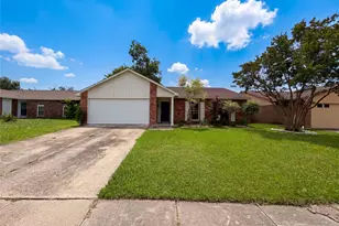 3920 Hunters Trail, Mesquite, TX 75150 - Photo 2
