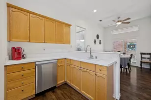 6072 Thursby Ave, Dallas, TX 75252 - Photo 10