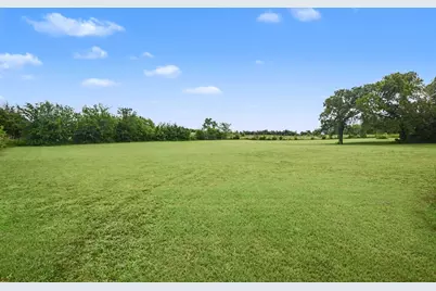 2382 N Fm 1743 Road, Windom, TX 75492 - Photo 38