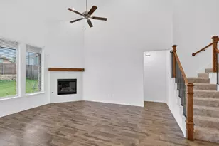 1501 Lake Grove Dr, Little Elm, TX 75068 - Photo 2