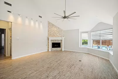 9800 Adolphus Drive, Frisco, TX 75035 - Photo 2