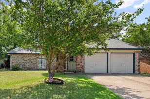 2508 Mardell Dr, Arlington, TX 76016 - Photo 2
