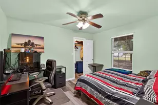11009 Pikes Peak, Venus, TX 76084 - Photo 18