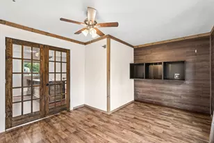 139 Cedar Dr, Azle, TX 76020 - Photo 10