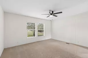 139 Cedar Dr, Azle, TX 76020 - Photo 12