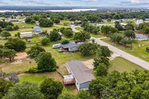 139 Cedar Dr, Azle, TX 76020 - Photo 34