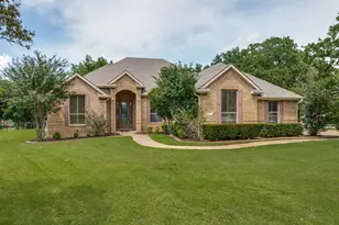 5009 Hunter's Wood Ct, Joshua, TX 76058 - Photo 1