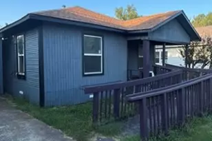 1038 E Maddox Ave, Fort Worth, TX 76104 - Photo 2