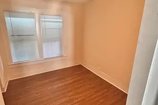 1038 E Maddox Ave, Fort Worth, TX 76104 - Photo 12