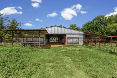 8401 Fm 2738, Burleson, TX 76028 - Photo 20