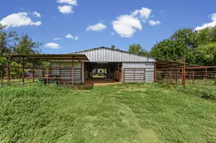 8401 Fm 2738, Burleson, TX 76028 - Photo 20