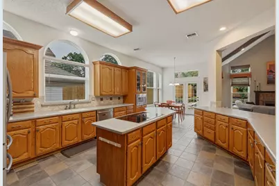 7612 Oak Knoll Drive, North Richland Hills, TX 76182 - Photo 12