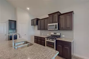 821 Falcon Rd, Argyle, TX 76226 - Photo 14