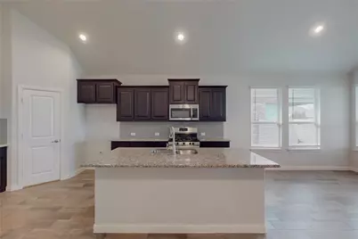 821 Falcon Road, Argyle, TX 76226 - Photo 8