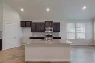 821 Falcon Rd, Argyle, TX 76226 - Photo 8
