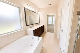 1045 Cydnie St, Kennedale, TX 76060 - Photo 10