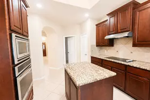 1045 Cydnie St, Kennedale, TX 76060 - Photo 6