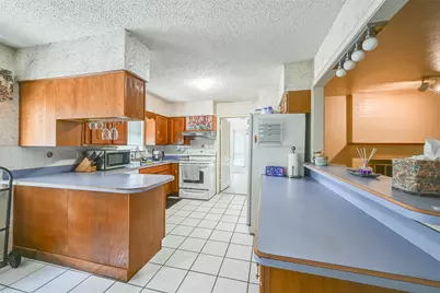 1700 Chip N Dale Drive, Arlington, TX 76012 - Photo 12