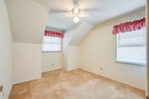 1700 Chip-N-Dale Dr, Arlington, TX 76012 - Photo 16