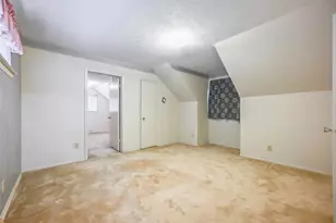 1700 Chip-N-Dale Dr, Arlington, TX 76012 - Photo 18