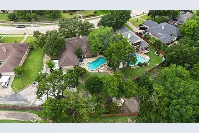 1222 Stonewall Street, Garland, TX 75043 - Photo 32