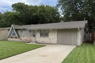 3512 Bahamas Dr, Mesquite, TX 75150 - Photo 2