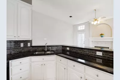 4620 Dusk Meadow Drive, Carrollton, TX 75010 - Photo 20