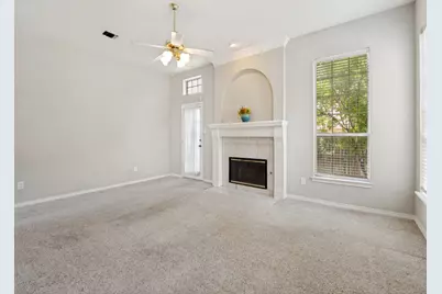 4620 Dusk Meadow Drive, Carrollton, TX 75010 - Photo 10