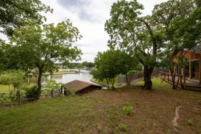 1512 Pecos Trail Court, Granbury, TX 76048 - Photo 4