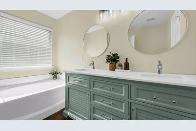 4905 Fox Ridge Lane, McKinney, TX 75071 - Photo 14
