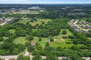 850 Newt Patterson Rd, Mansfield, TX 76063 - Photo 10